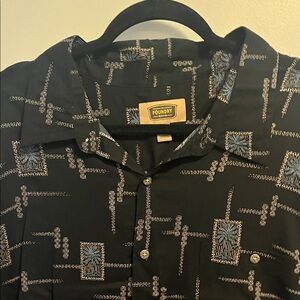 The Foundry Supply Co. Black Patterned Casual Button Down Shirt